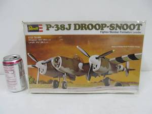 Vintage Revell P-38J Droop-Snoot Fighter Bomber