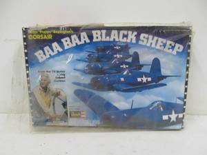 Revell BAA BAA BLACKSHEEP Major Pappy Boyingtons Corsair
