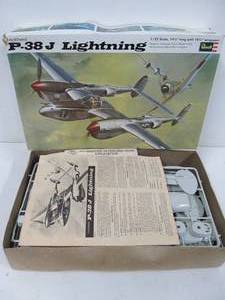 Larger Vintage Revell Lockheed P-38J Lightning