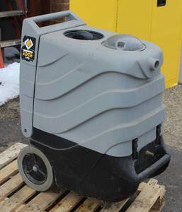 Commercial Vacuum Cleaner