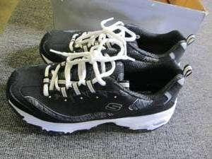 Skechers Womens DLites Me Time Wa...