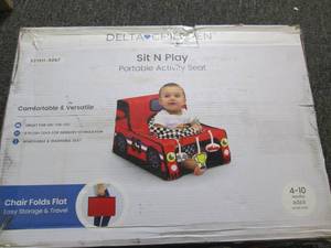 Delta Children sit and play portabl...