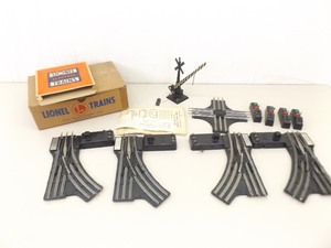 1950s Lionel #022 Switch Tracks, #020 90 Degree, and #252 Crossing Gate