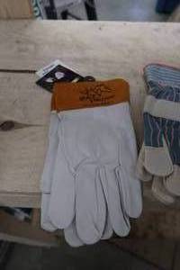 TSHIRT AND GLOVES PART 5