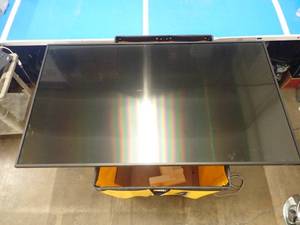 Panasonic&nbspTH-75EF1U 70 TV  Unit has a 70 screen at 1920 x 1080 HD resolution with 60Hz refresh rate  Includes power cable for unit as well as the box  no remote