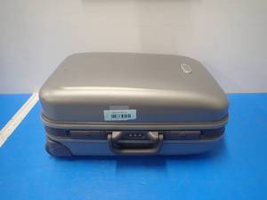 NEC&nbspLT380 Projector Kit  Hard protective case and remote included  also includes display and power cables