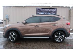 2017 Hyundai Tuscon Limited - AWD