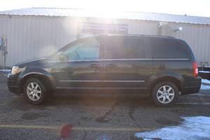 2010 Chrysler Town and Country Touring Edition