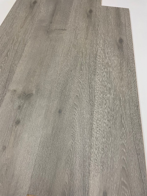 670 SF of Water Resistant Laminate Flooring 7.5x 54  HH