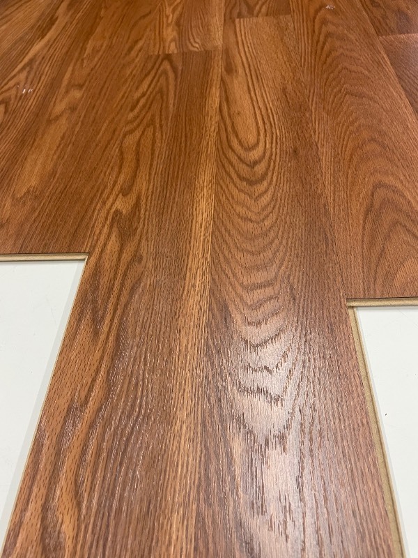 564 SF of Water Resistant Laminate Flooring 7.5x 47 - II