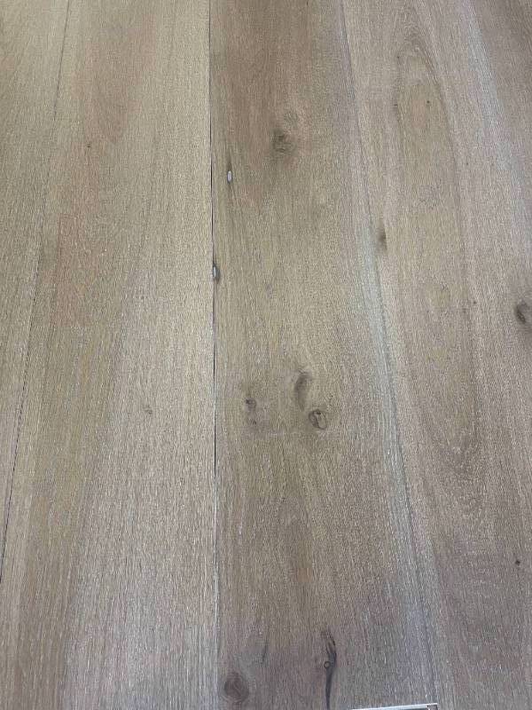 402 SF of High End Engineered Hardwood Flooring 7.5x 81 - WX