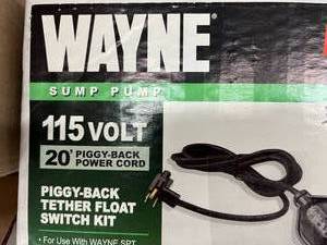 lot 4 image: TANK HEATERS AND SUMP PUMP FLOAT