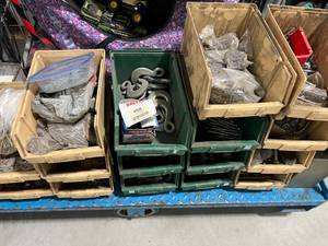 lot 32 image: BOLTS, NUTS, SCREWS