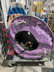 lot 40 image: OUTSIDE TOYS-SLEDS