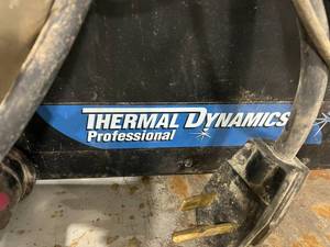 lot 76 image: THERMAL DYNAMICS PROFESSIONAL WELDER