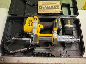 DeWalt Cordless 20v Max Grease Gun