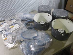 (F-0) 4 Valcom Speakers In Moutable...
