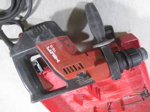 (D-2) Hilti TE 5 Electric Hammer Dr...