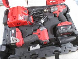 (D-2) Milwaukee M18 Cordless Drill ...