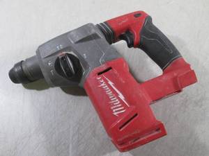 (CS) Milwaukee 18V Cordless 1 SDS ...