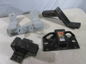 (CS) 2 Receiver Drop Hitch - Step ...