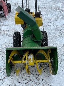 lot 3 image: John Deere 826 Two-Stage Snow Blower