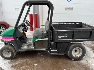 Cushman Turf-Truckster Gas-Powered Work Utility Vehicle
