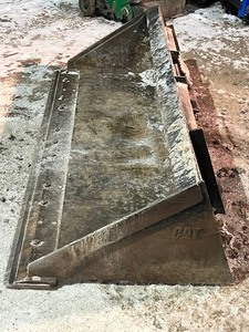 CAT Skid-Loader Excavation Bucket