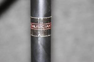 lot 66 image: Lot of 2 Height Adjustable Pro Audio Microphone Stands with Heavy Round Bases