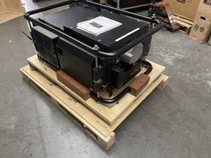 lot 129 image: Digital Projection Lightning Pro Series 35HD-T HD DLP 1080 2K Large Venue Projector - 16000 Lumens...  SIXTEEN THOUSAND LUMENS