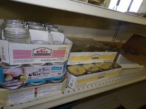 lot 37 image: 6 Boxes of Canning Jars Half-Pints and a few 14 pints