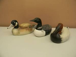 lot 11 image: Ceramic Porcelain - CANADA GOOSE By ANDREA - LOON - CANVASBACK - NICE SET - APPROX 12 By 6 - SEE PICURES