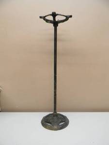 lot 45 image: AntiqueVintage Ornate Cast Iron Floor Ashtray CigarCigarette Smoking Stand - GREAT PIECE - APPROX 28 Tall - SEE PICTURES