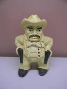 lot 61 image: RARE - Gonder Original #950 Sheriff Cookie Jar - RARE HARD TO FIND FANTASTIC PIECE - NICE - APPROX 12 Tall - SEE PICTURES