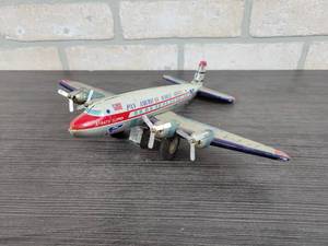 lot 3061 image: Vintage Momoya Shoten PAN AMERICAN WORLD AIRWAYS Tin Litho Toy Airplane - Approx. 11 Wide x 9.5 Long - Made in Japan