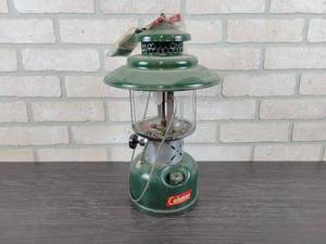 lot 3083 image: Vintage Coleman Model 228E Porcelain Shade Lantern, Pyrex glass in good condition - Approx. 15 Tall