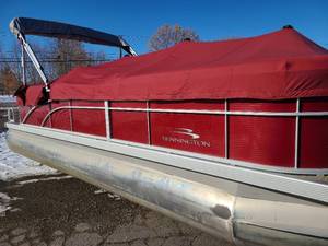 2021 Bennington 23 SSR Pontoon