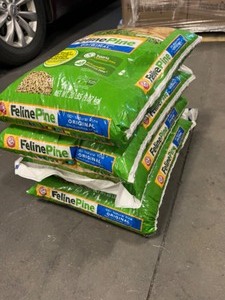 4 bags Feline Pine Cat Litter  80 pounds total
