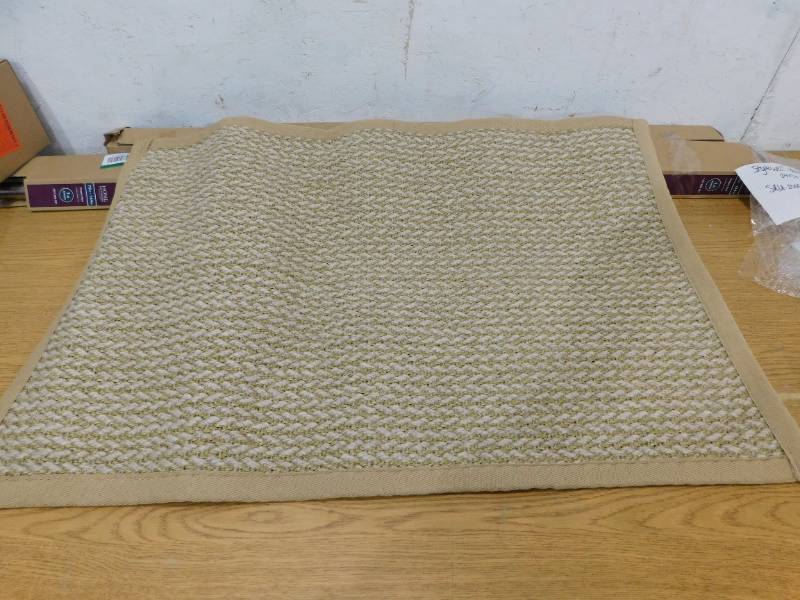 lot 20 image: StyleWell Herringbone Tan 24 in. x 36 in. Sisal Mat