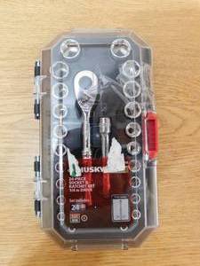 lot 79 image: Husky 14 in. Drive Ratchet SAEMetric Standard Socket Set (24-Piece)