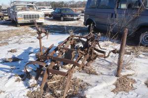 lot 2 image: antique two bottom plow