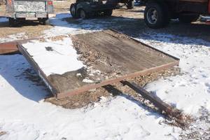 lot 10 image: Frontier  2 place trailer