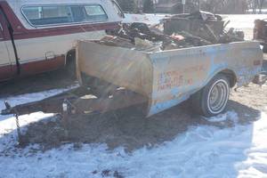 lot 16 image: Chevrolet truck box conversion trailer
