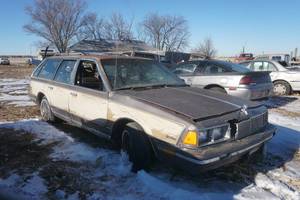 lot 34 image: Buick Century Estate wagon