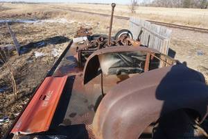 lot 57 image: parts