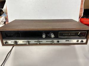 lot 59 image: Montgomery Ward 8 Track Player GEN-6213B