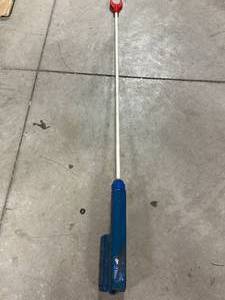 lot 71 image: Hot Shot Cattle Prod