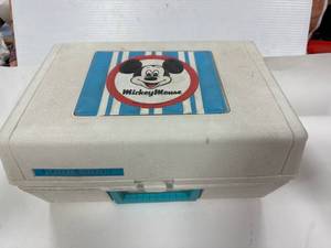 lot 78 image: Vintage Mickey Mouse Record Player