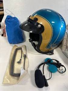 lot 86 image: Helmet with Microphone & Accessories Adult 2XL