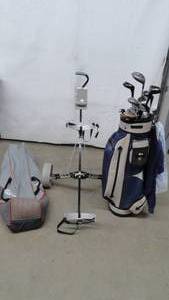 lot 47 image: Travel bagfolding golf cart bag